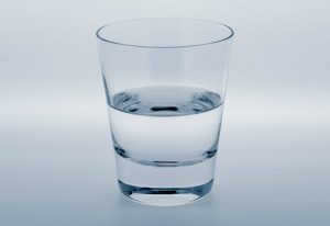 glas water